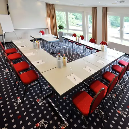 Отель Western Prisma 3*