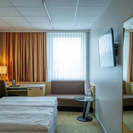 Western Prisma Hotel