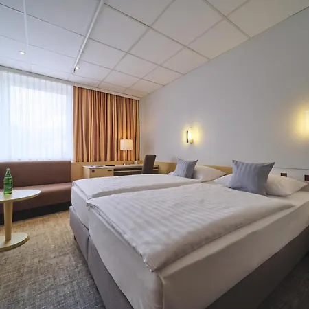 Western Prisma Hotel 3*