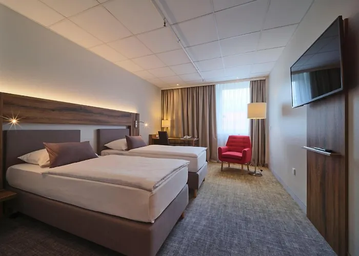 Western Prisma Hotell 3*